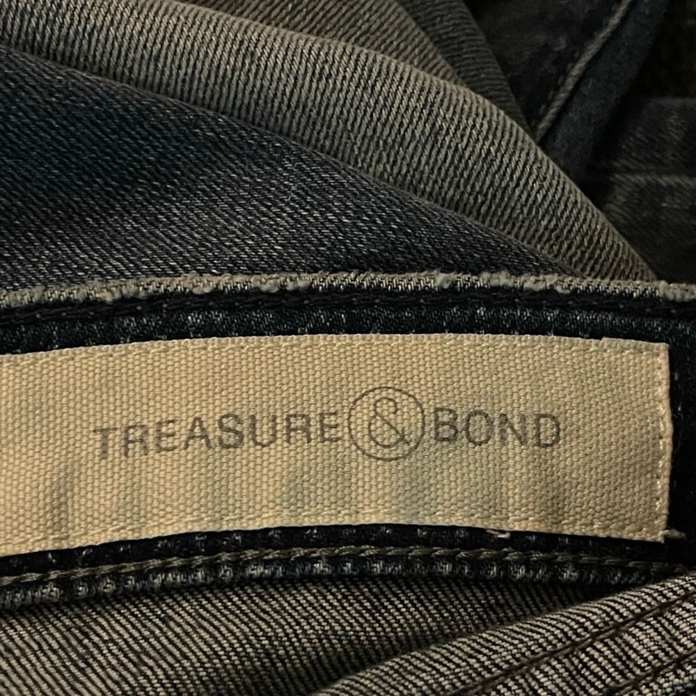 Treasure & Bond Mid Rise Relaxed Distressed Jeans Size 29 - Picture 8 of 9